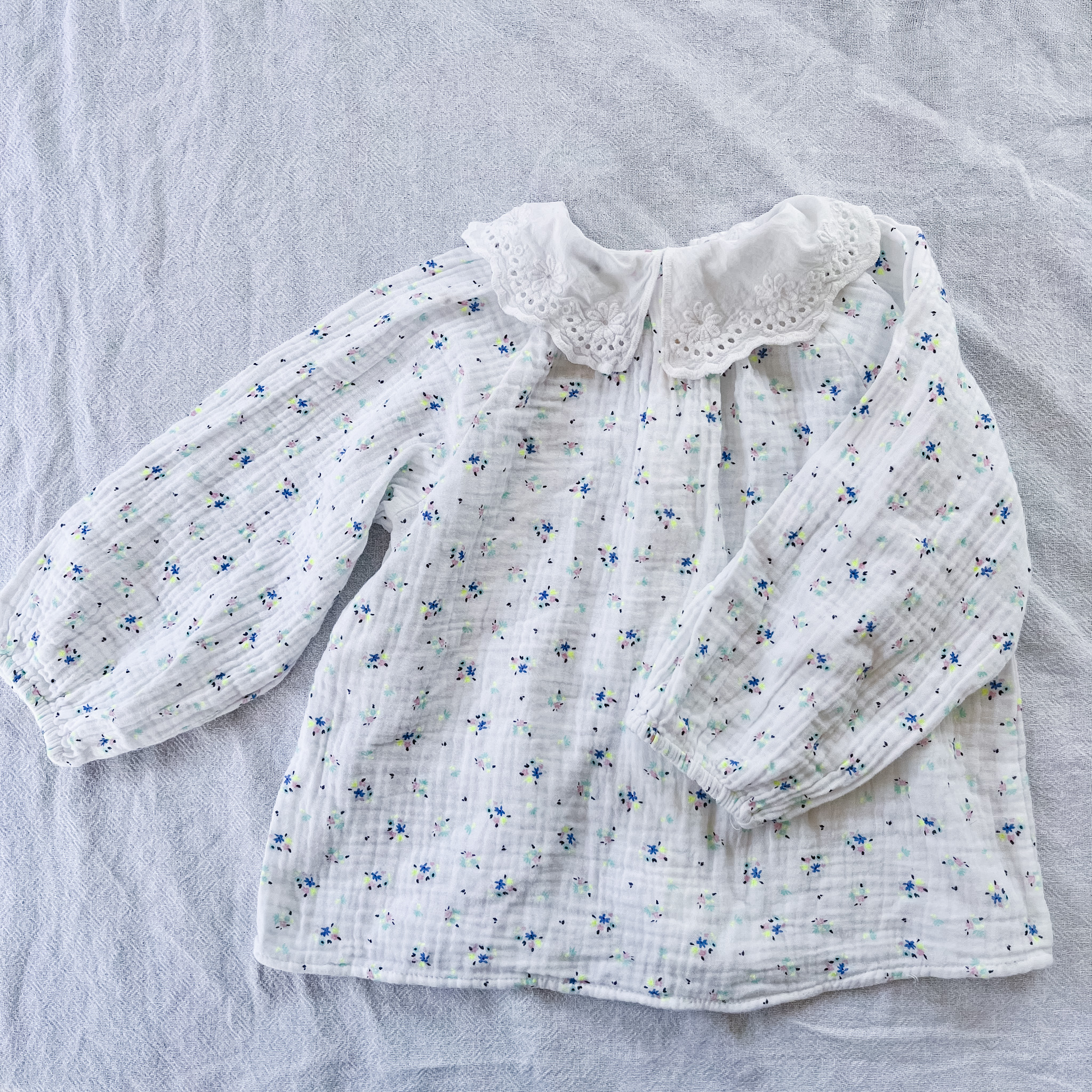 Chemisier Zara Kids Pour Fille 10 Ans - Taille 140, Couleur Blanche, Occasion En Très Bon état
